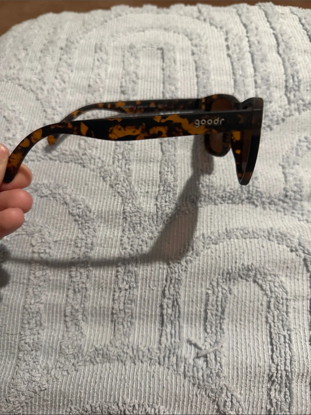 Tortoiseshell Cat-Eye Sunglasses - Brown Lenses